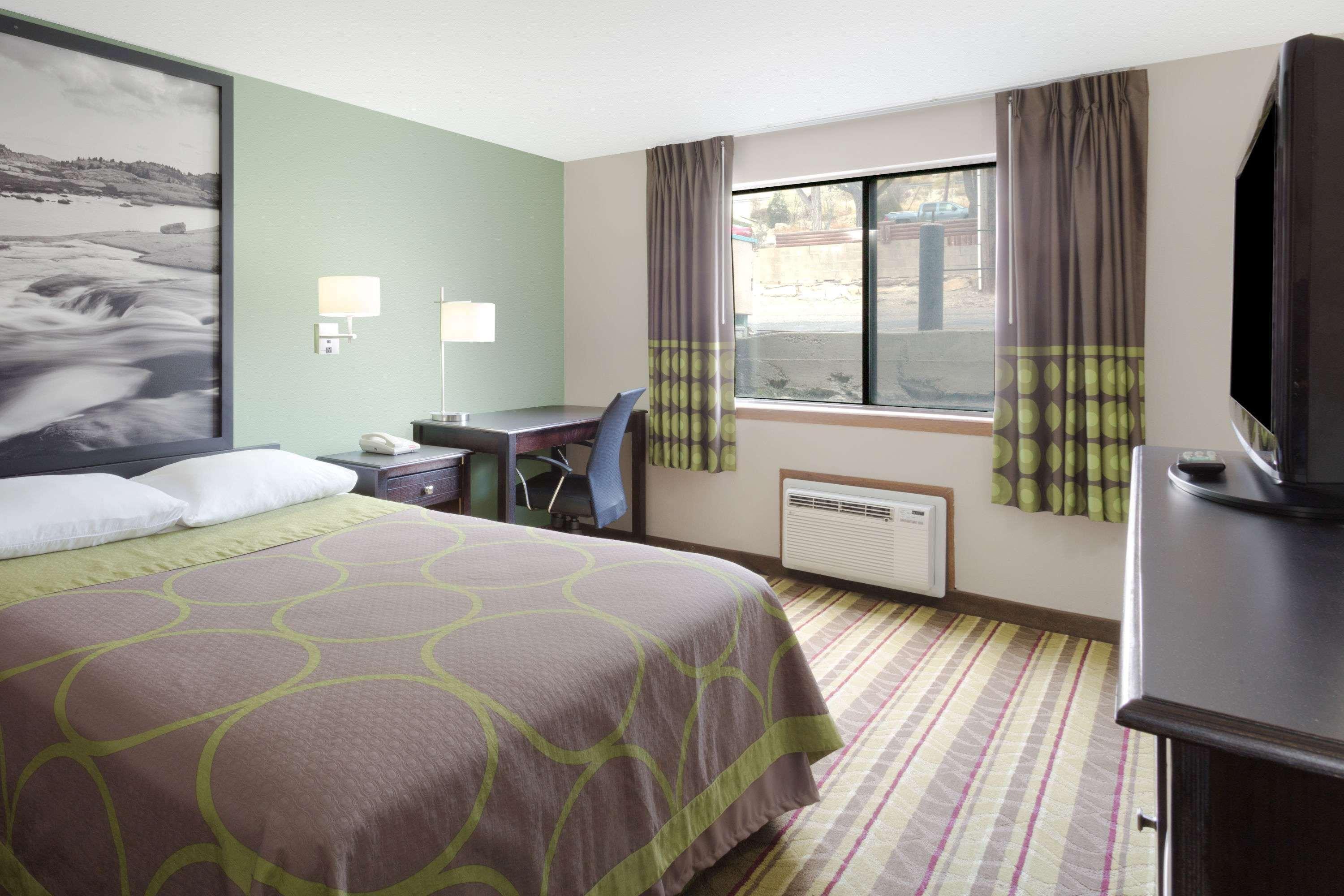 Super 8 By Wyndham Green River Εξωτερικό φωτογραφία